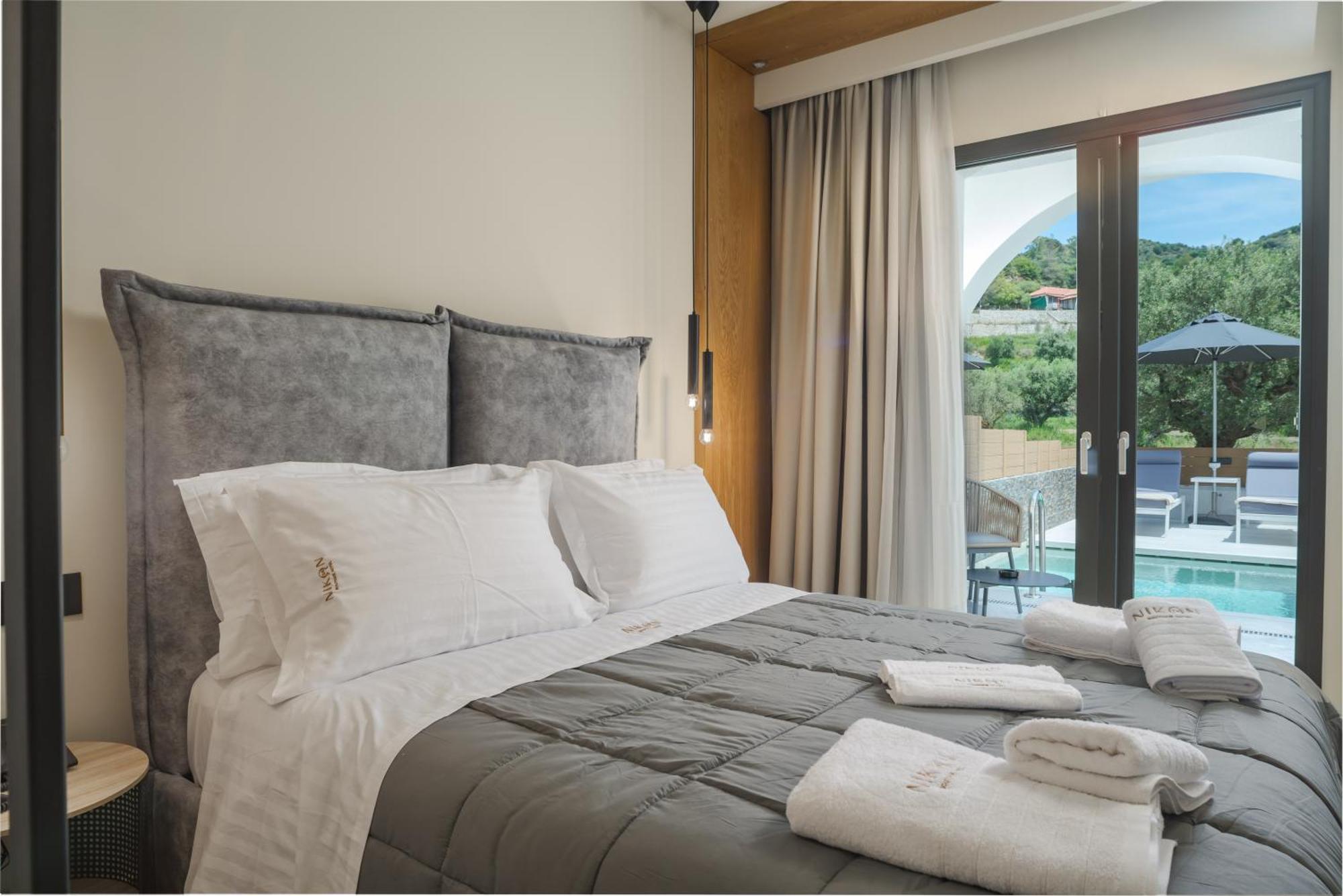 Nikon Boutique Hotel Каламакі Екстер'єр фото